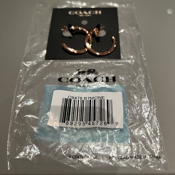 Hoop earrings - Picture 4 of 4